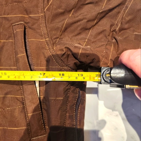 Arson snowboarding jacket - Picture 7 of 8